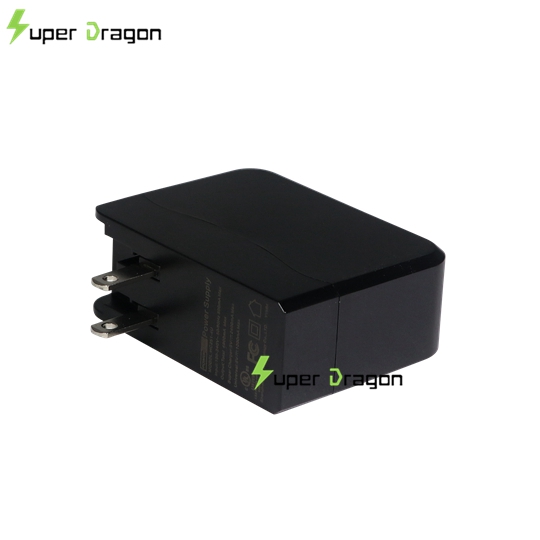 5V4.9A 4 Ports USB Charger 5V4.9A 4 Ports USB Charger