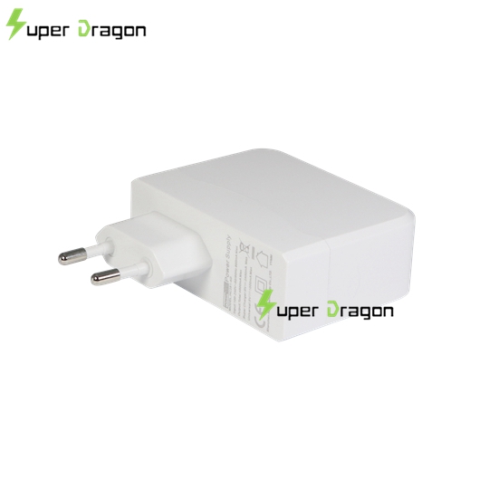 5V4.9A 4 Ports USB Charger 5V4.9A 4 Ports USB Charger