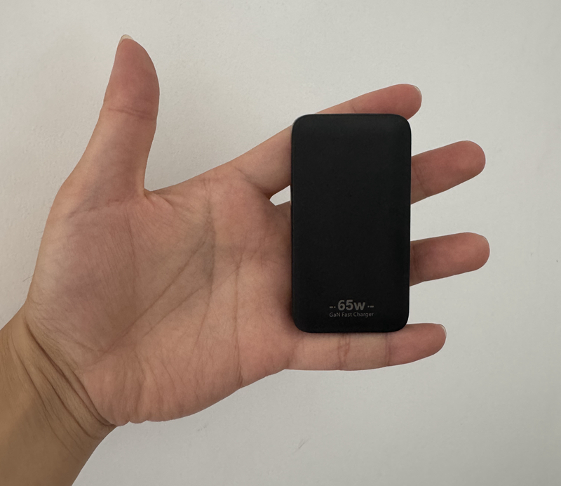 GaN charger with Recycled Plastic Material.jpg GaN charger with Recycled Plastic Material.jpg